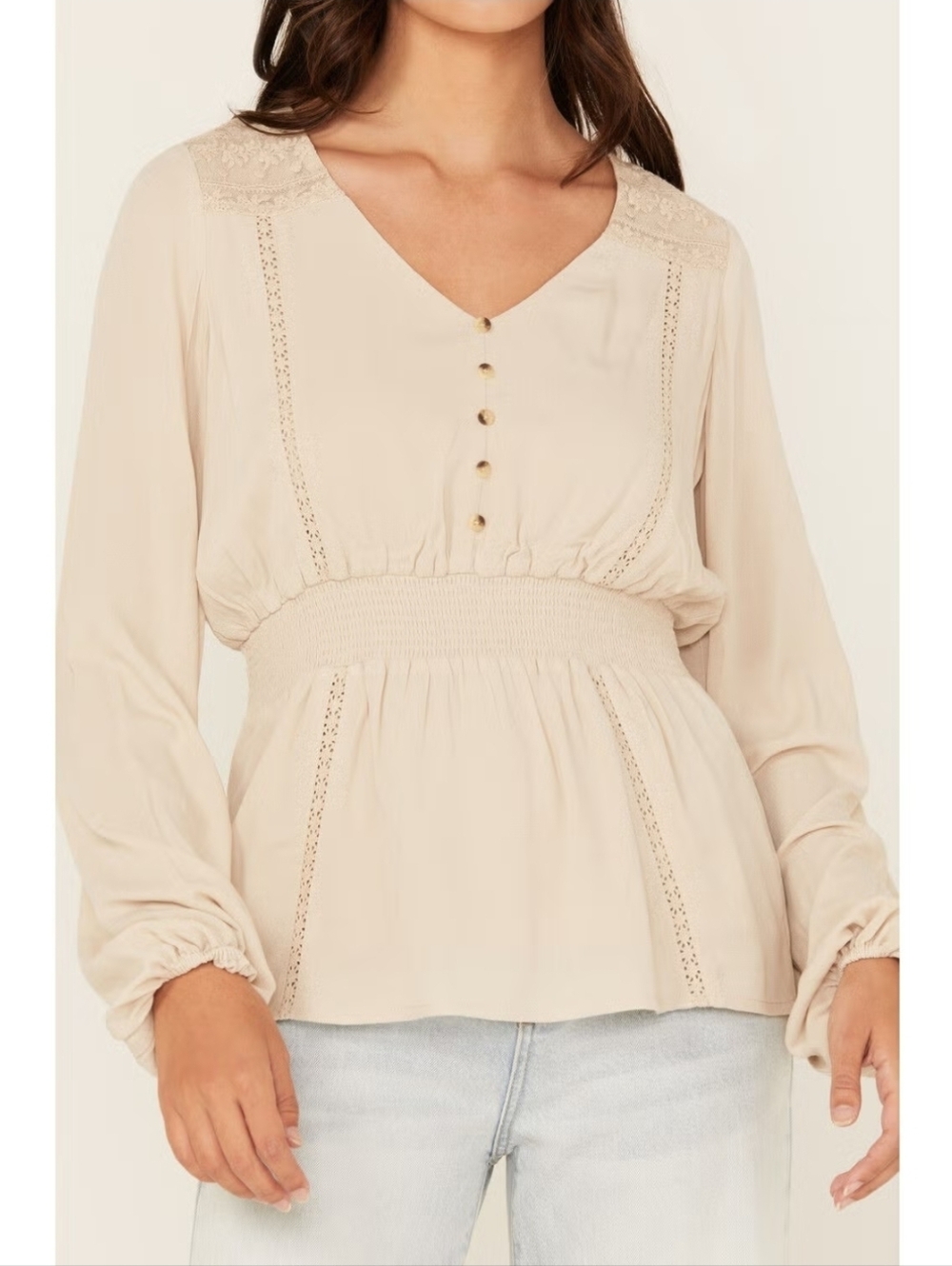 NWOT Shyanne Lace Long Sleeve Button down Blouse Top Cream Women's size Medium